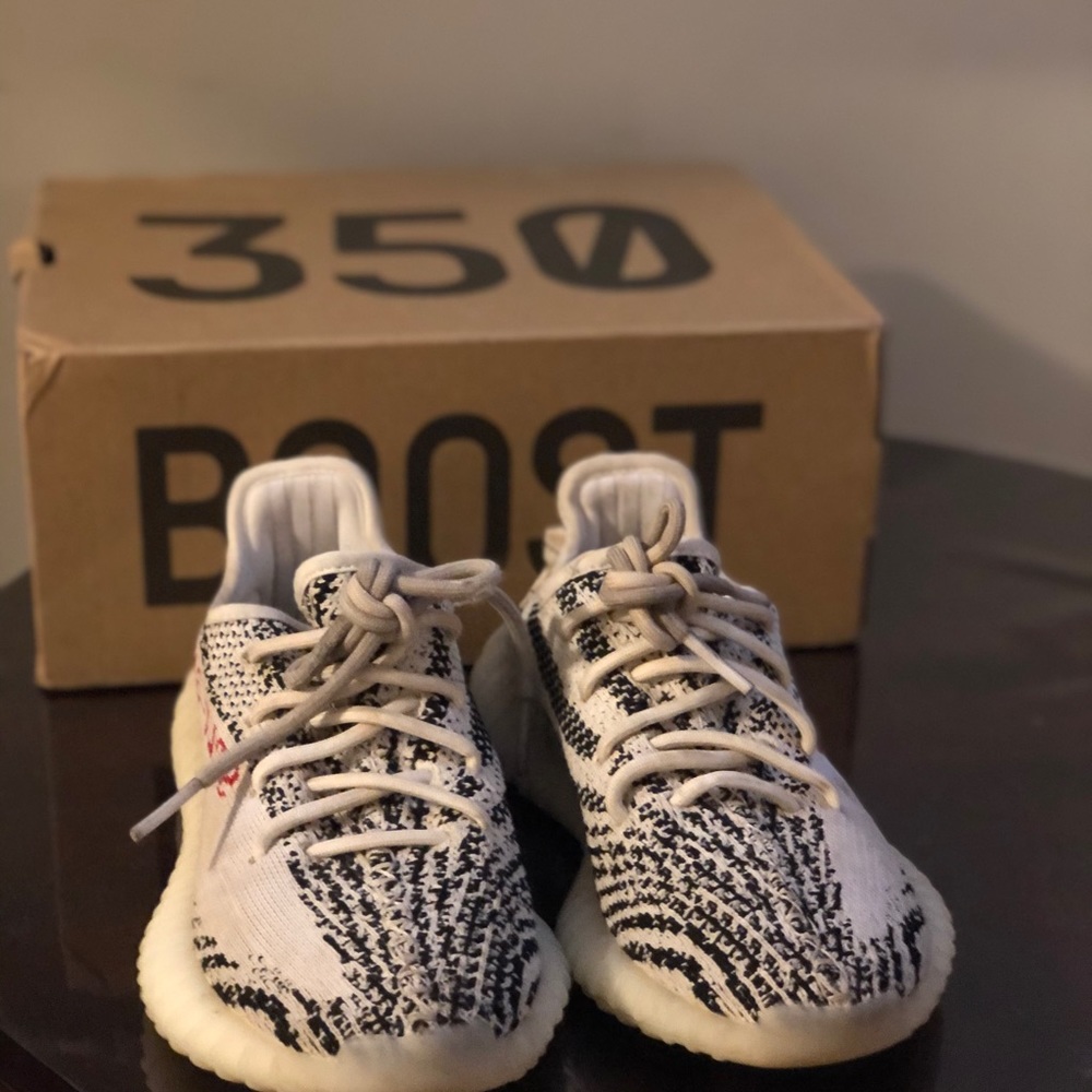 YEEZY BOOST 350 V2 "ZEBRA